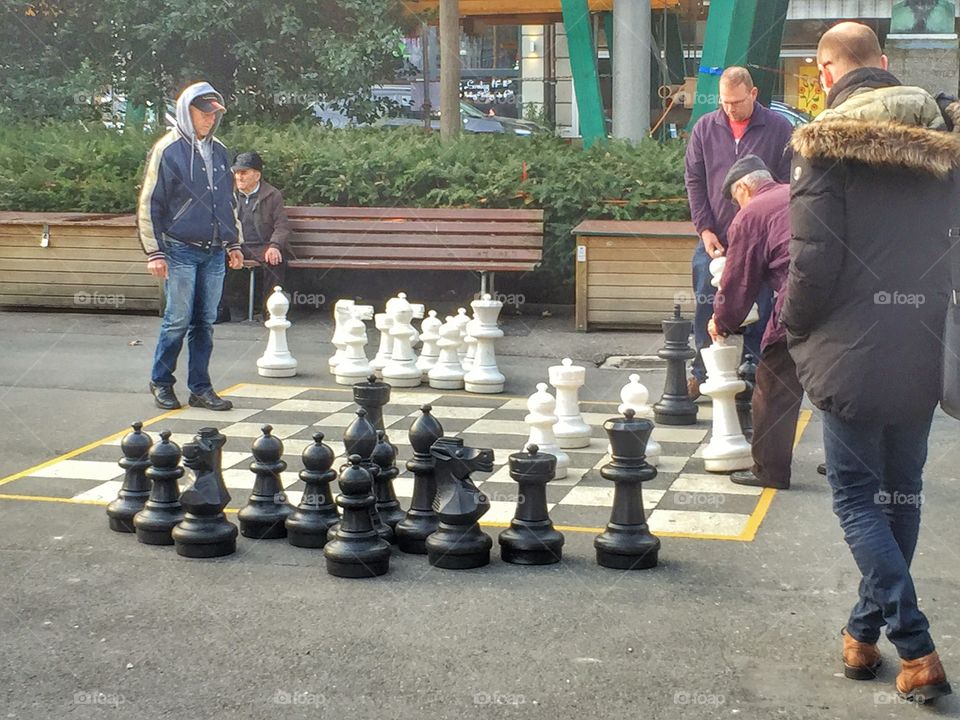 Outdoor chess