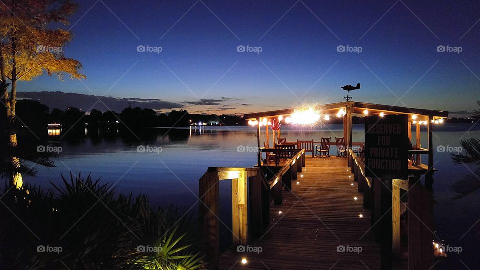 Sittin' on the Dock of the Bay