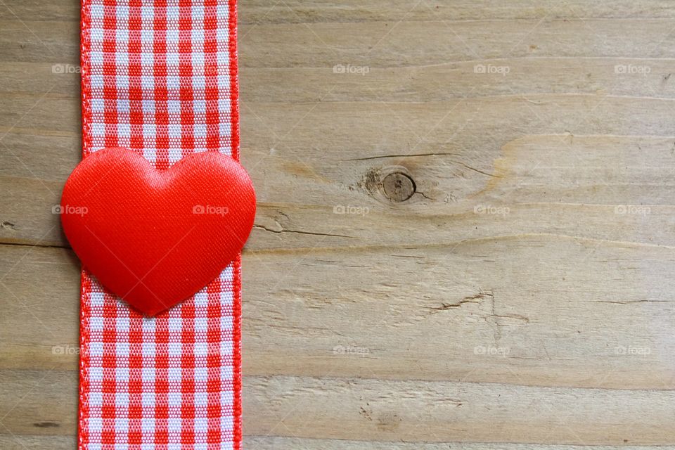 Gingham and a heart 