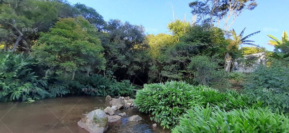 Com esse visual, facilmente poetizo, rezo e agradeço.  Lindo porque é preservado!