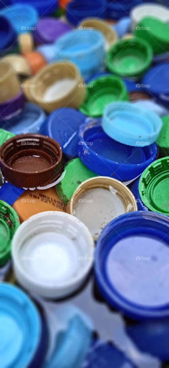 plastic bottle cap