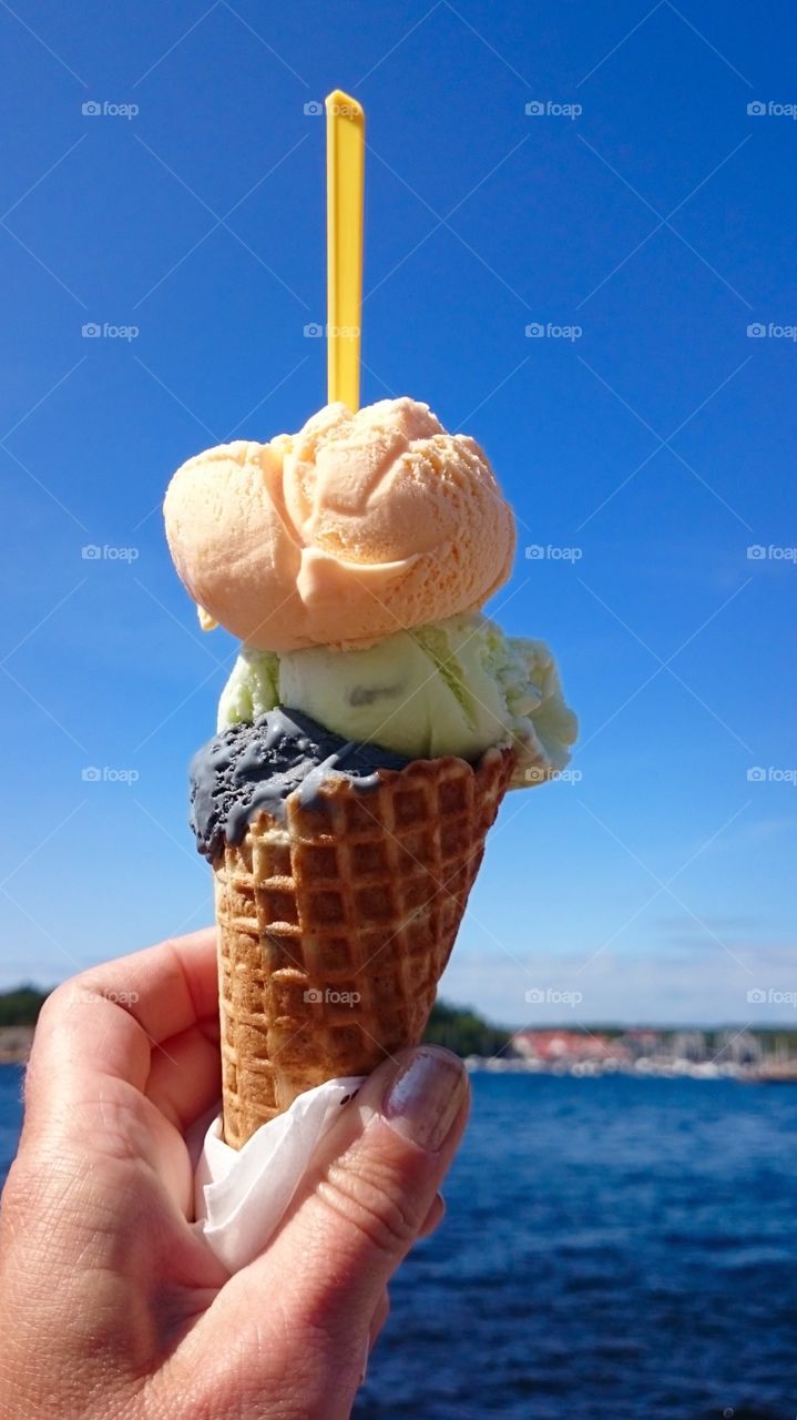 Ice cream cone. Ice cream cone