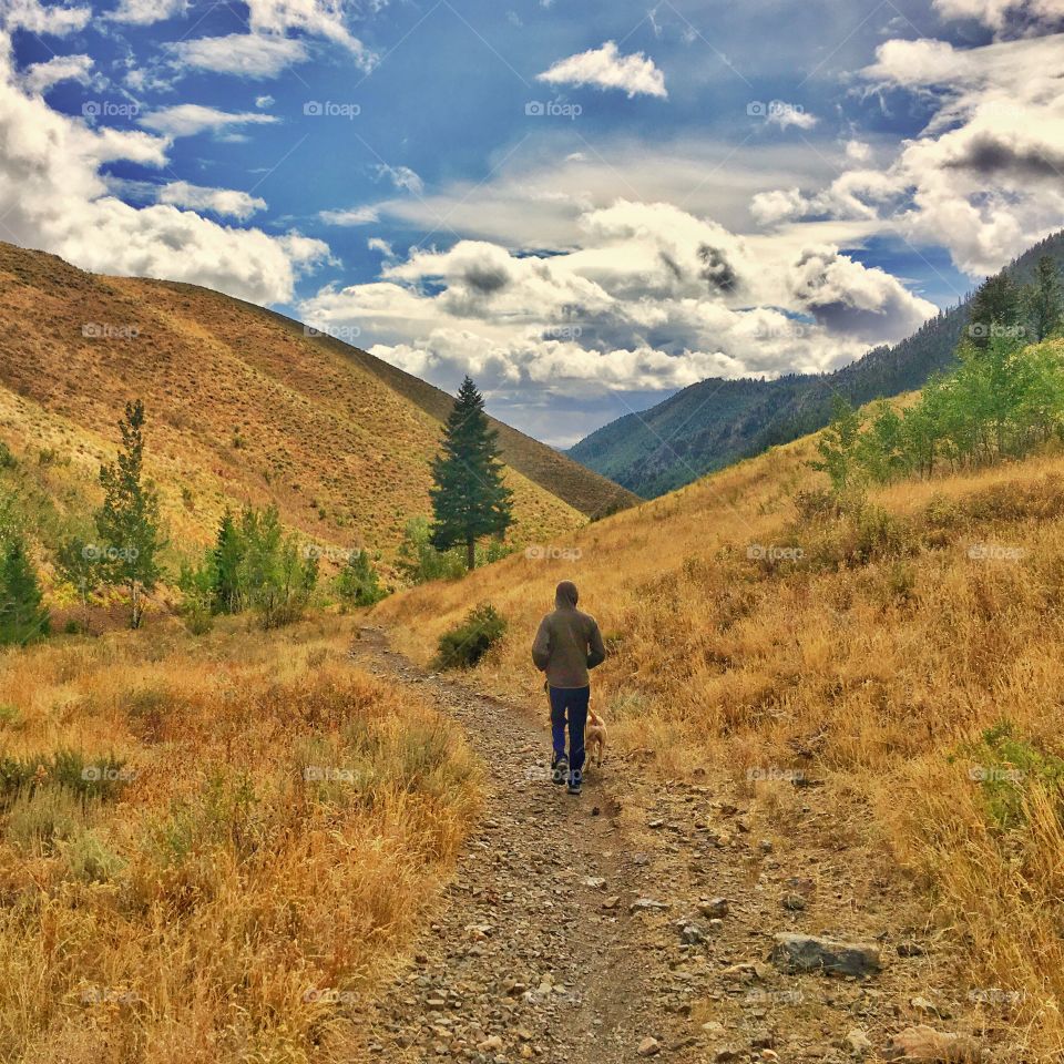 Hiking in Idaho Mountains with dog