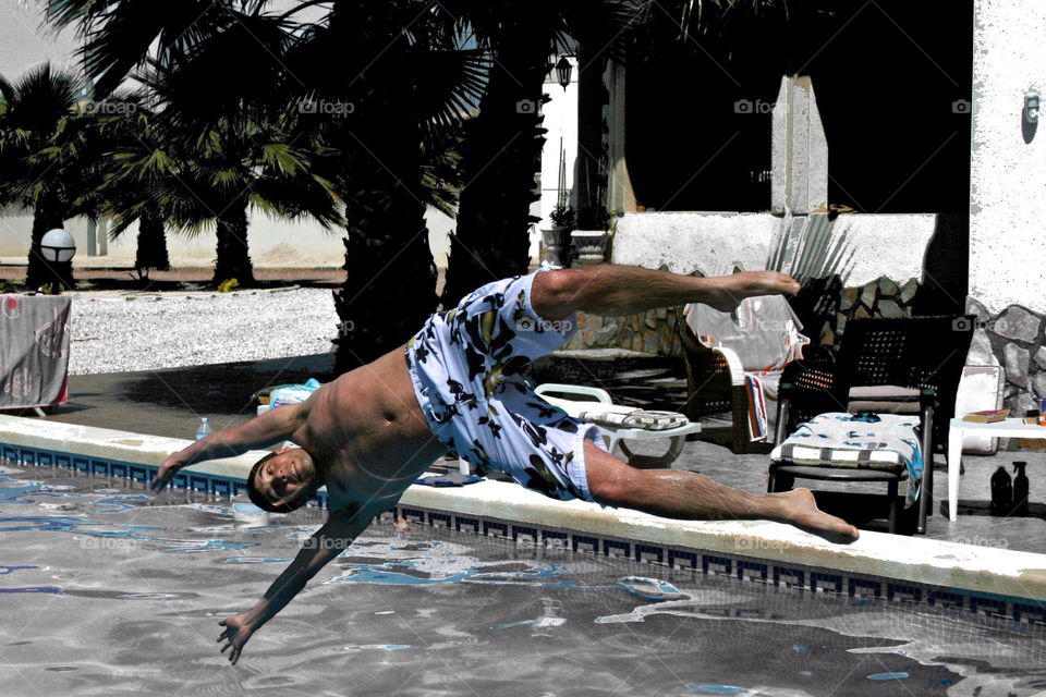 swimming pool diving by Degsi
