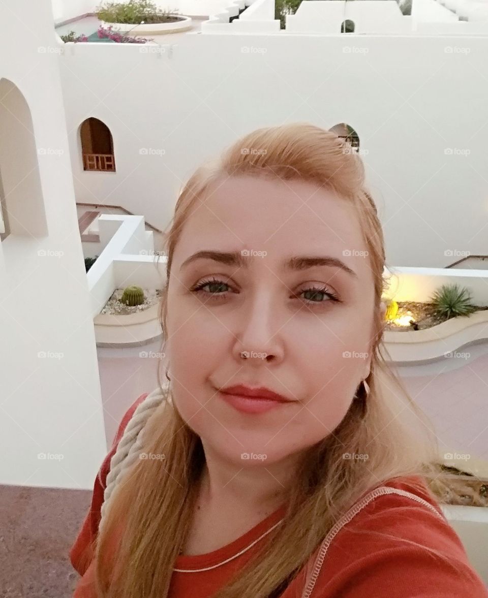 Unique face skin stories