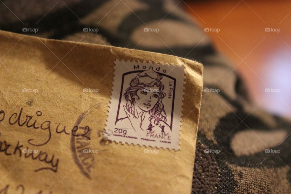 Foreign Postage. A friend from France sent me a gift and I was in love with this stamp ♥️