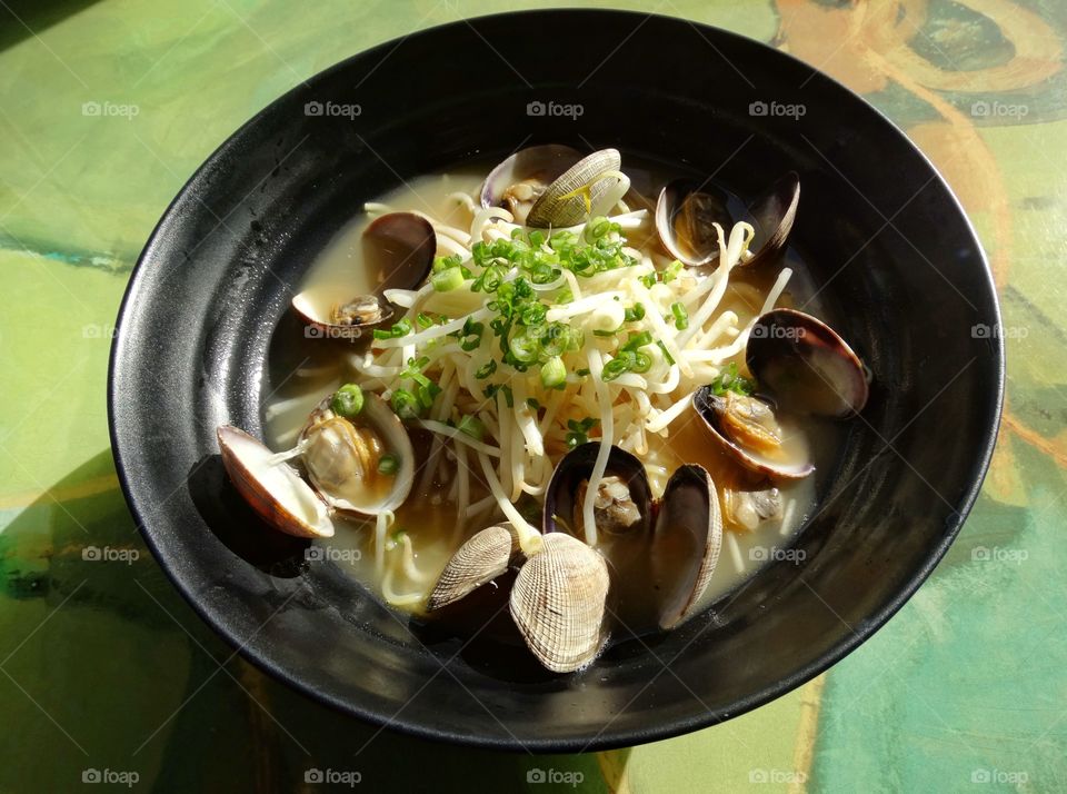 Ramen With Clams