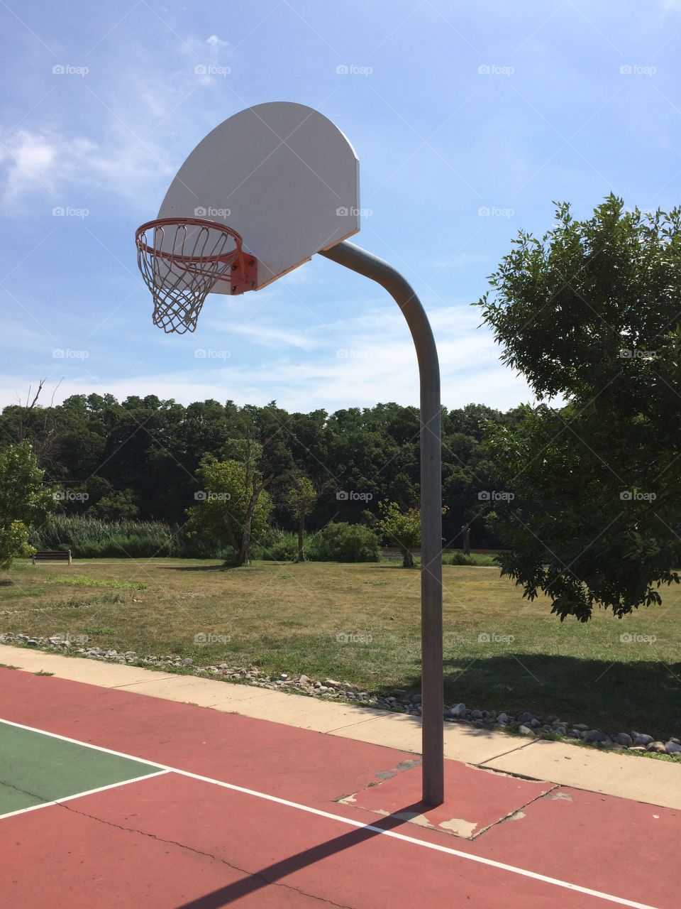 Basketball hoop 