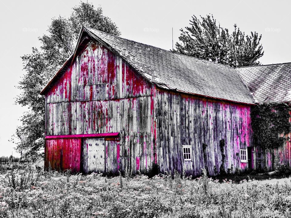 Old red Indiana barn
