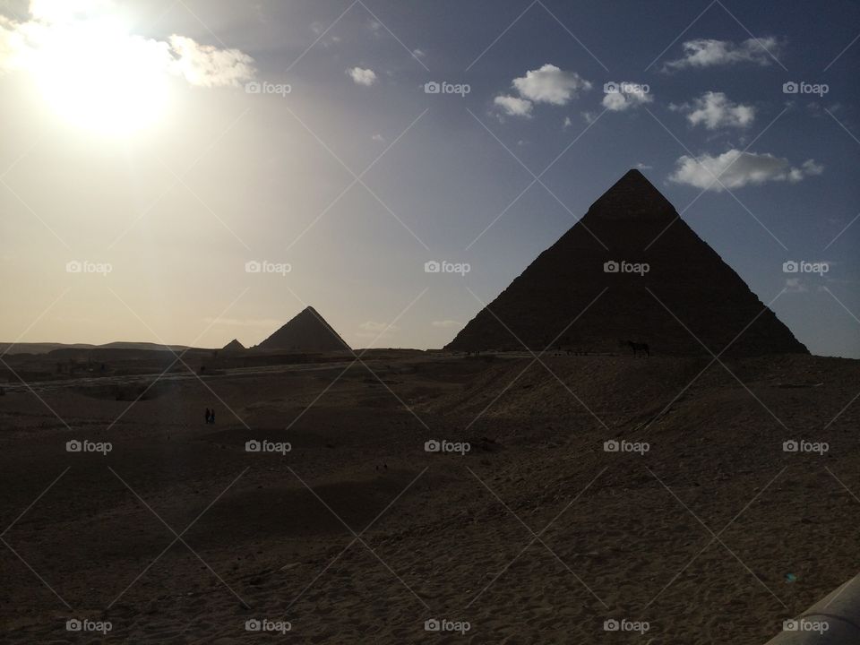 Pyramid Silhouette 