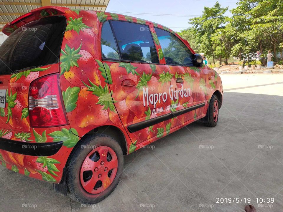 strawberry car