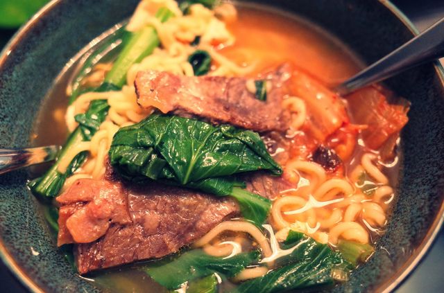 Ramen noodle soup