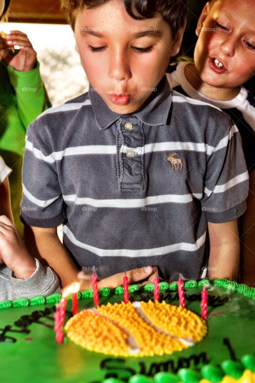 birthday cake party people by jmsilva59