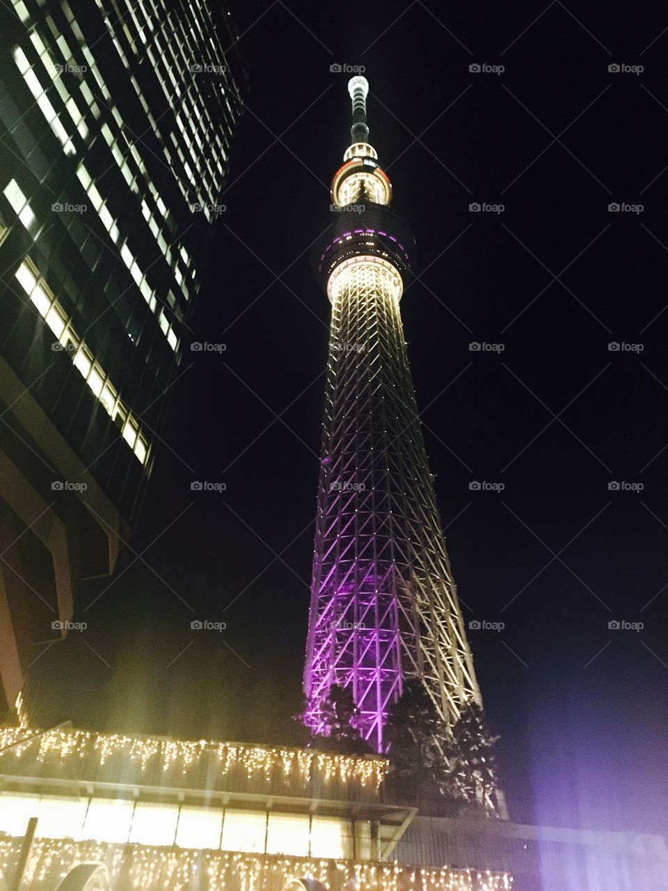 Tokyo Skytree Illumination. Towering 450 meters above Tokyo. The perfect place for a date. 
