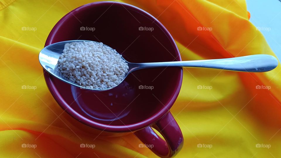 spoon of sesame