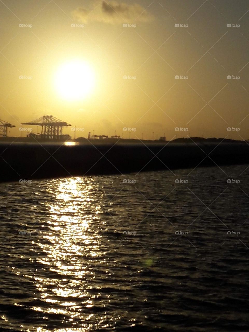 kochi harbour ocean view during sunset it's mesmerizing