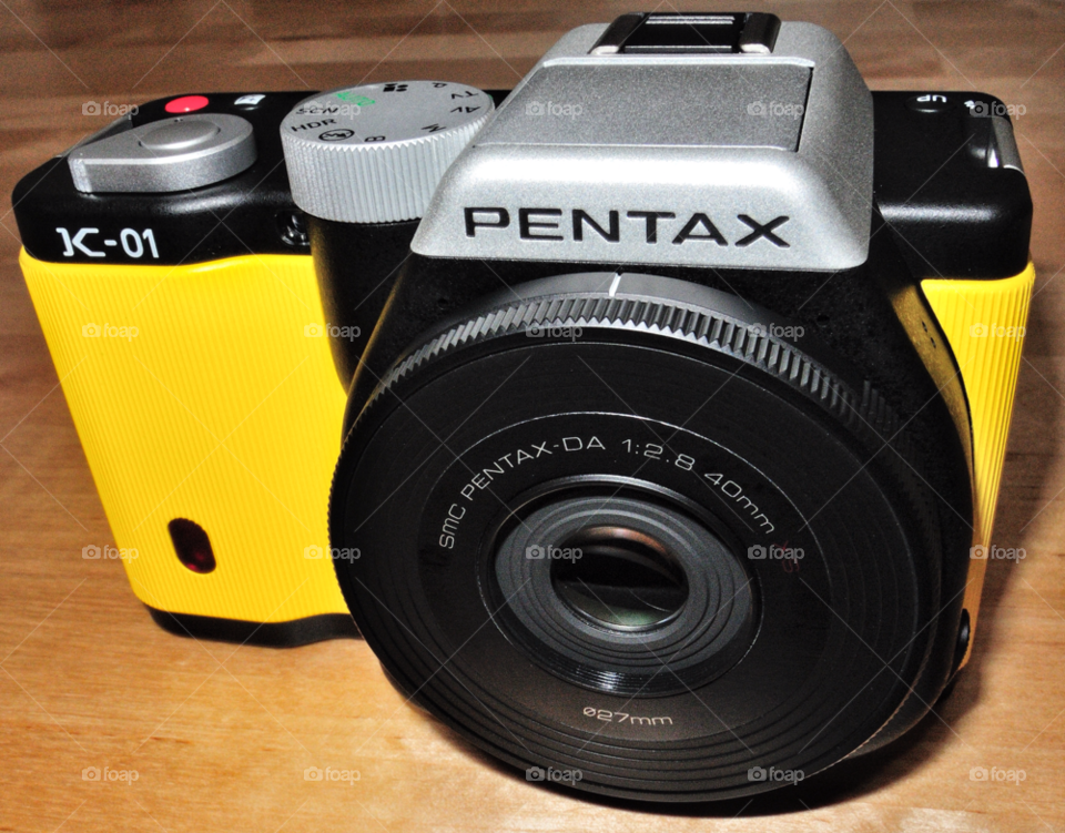 camera pentax k01 yellow ugly by delvec