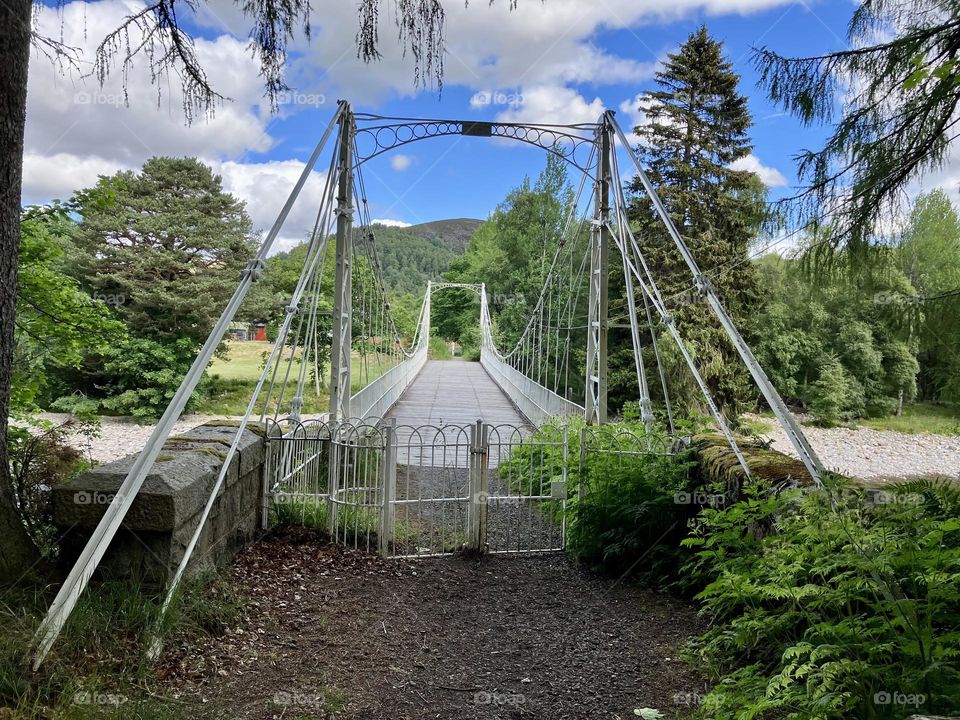 Pretty suspension bridge 