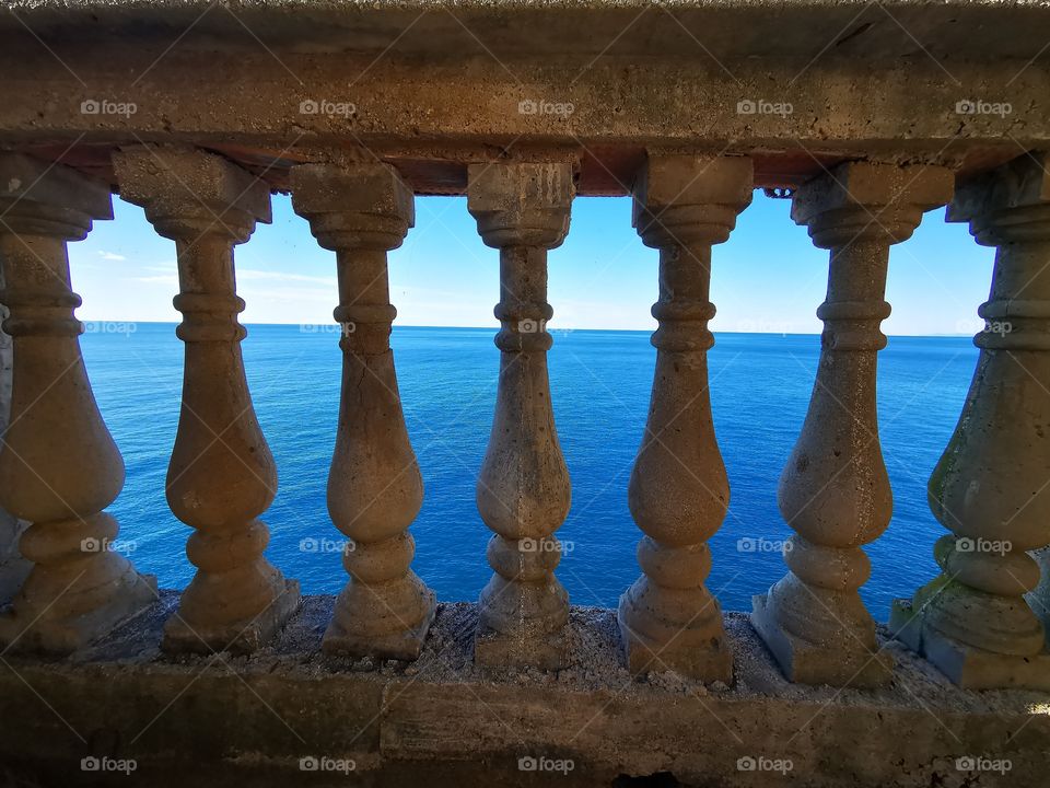 Architecture and sea