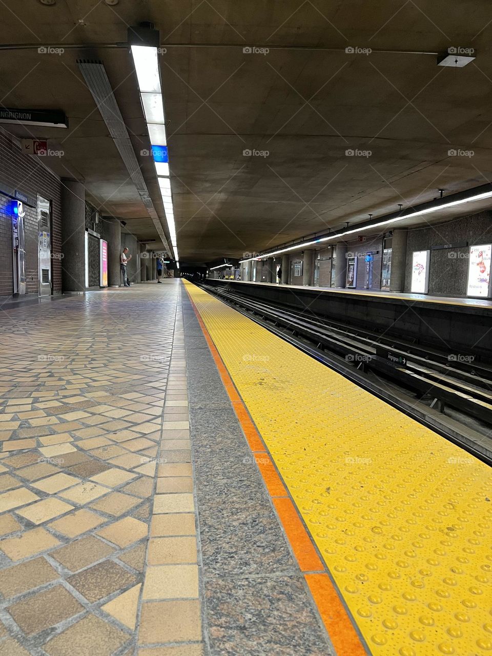 Subway station 
