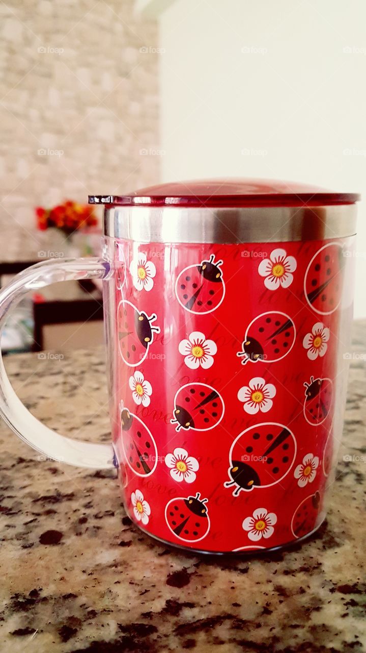 cup red