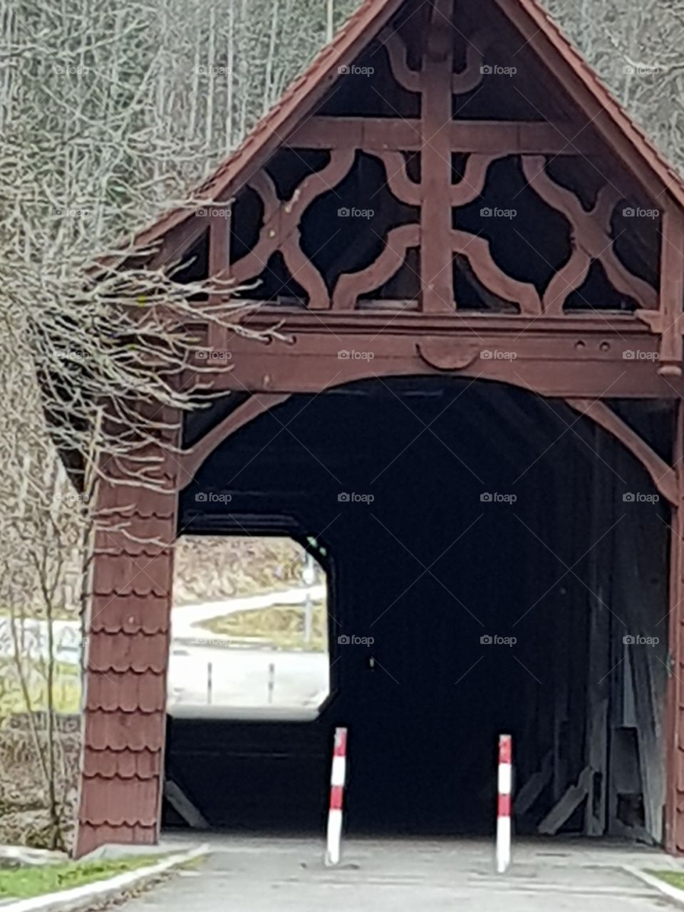 Holzbrücke über die Donau 
bei Beuron