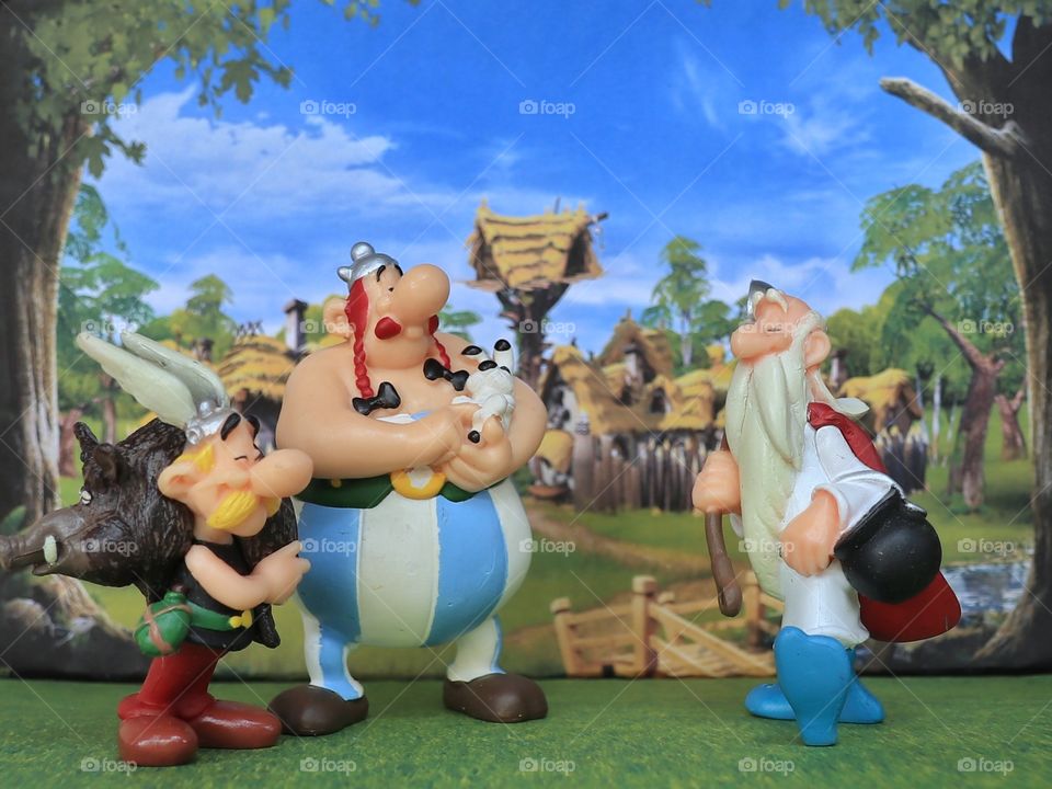 asterix and the gang on stage. tribute to uderzo and goscinny