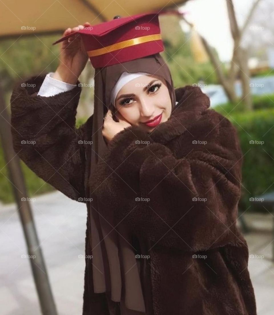 This is the beauty of Middle East - well-mannered and educated girl