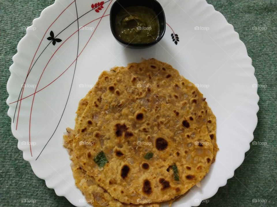 Parantha: An Indian version of bread.