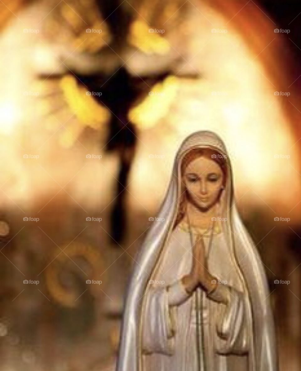 🙏 🇪🇸 Oh Maria, ruega por nosotros que recurrimos a ti.  Amén.  🇧🇷 Ó Maria, Nossa Senhora, rogai por nós que recorremos a vós. Amém. / 🇺🇸 O Mary, pray for us that we turn to you.  Amen. / 🇮🇹 O Madonna, prega per noi che ci rivolgiamo a te. Amen. 