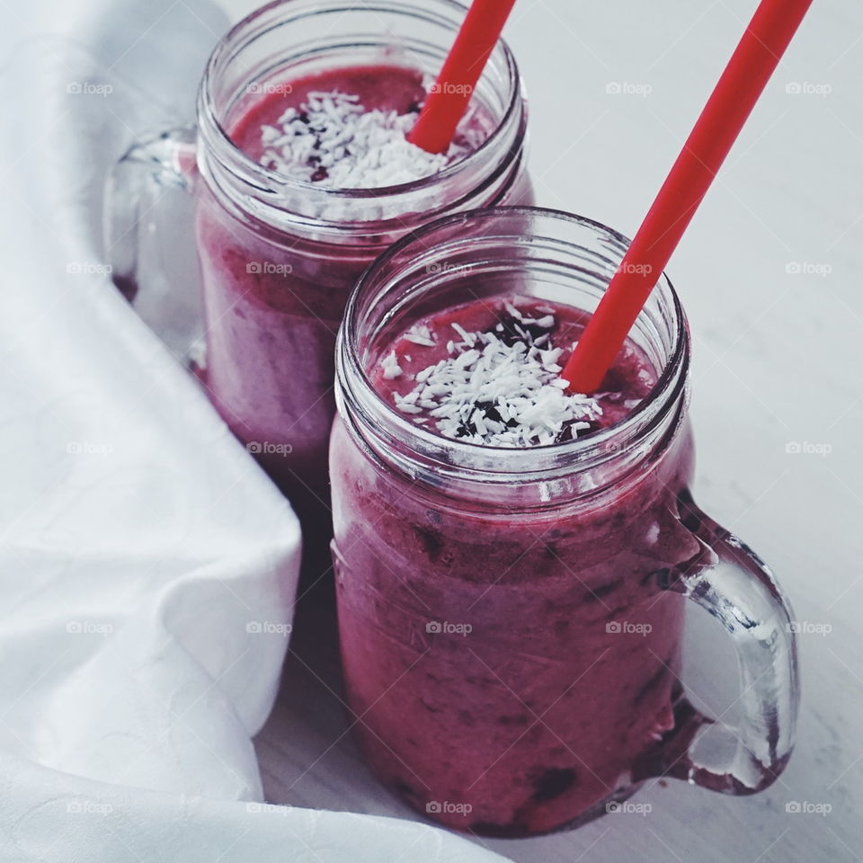 Smoothies in jar