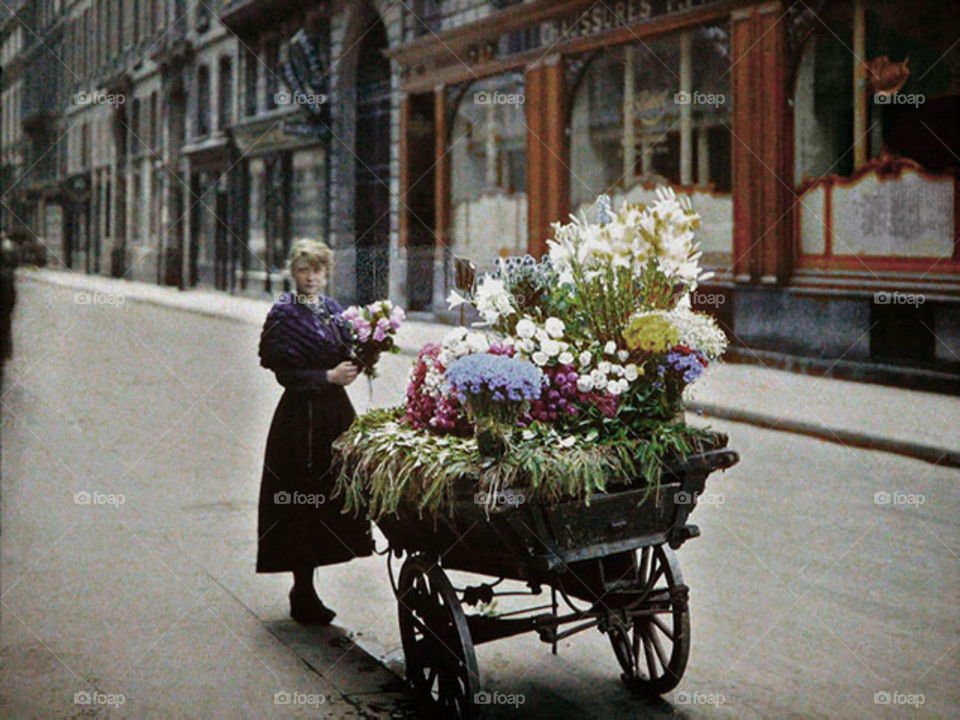 vintage 1950's flower vendor woman