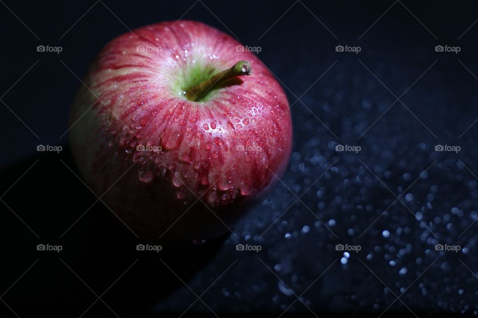 apple