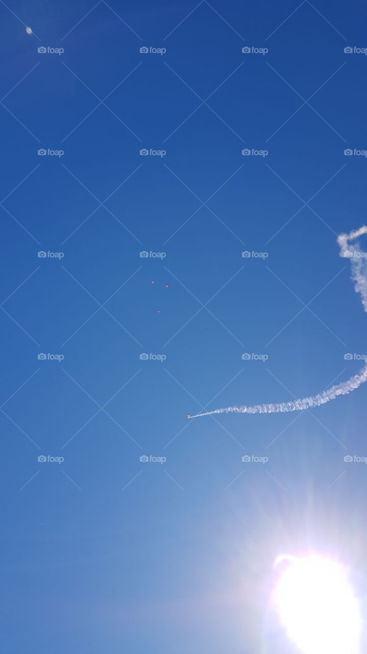 Military Skydiver qith beautiful blue sky