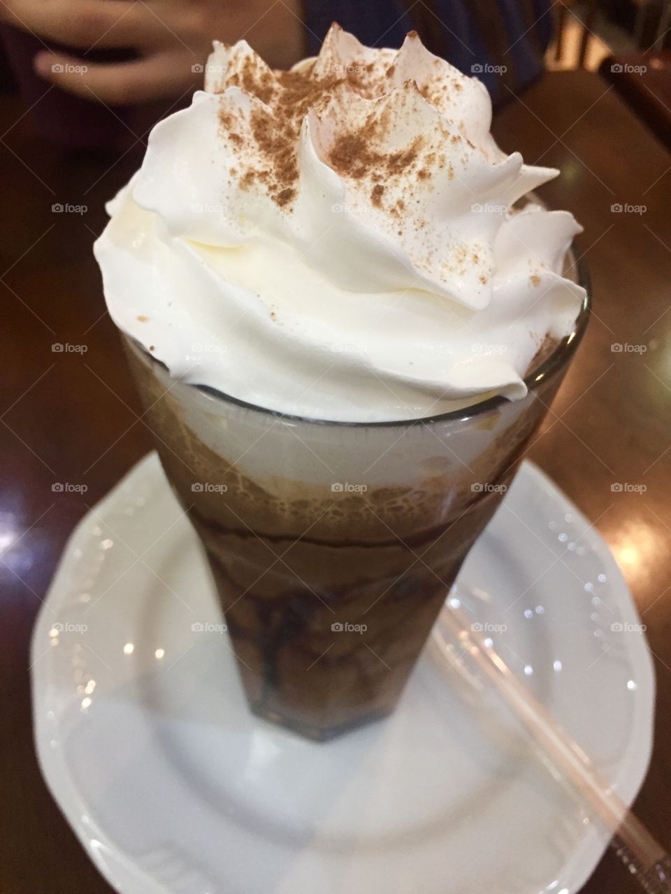 Coffee milkshake - Coffee, smooth vanilla ice cream and milk topped with whipped cream