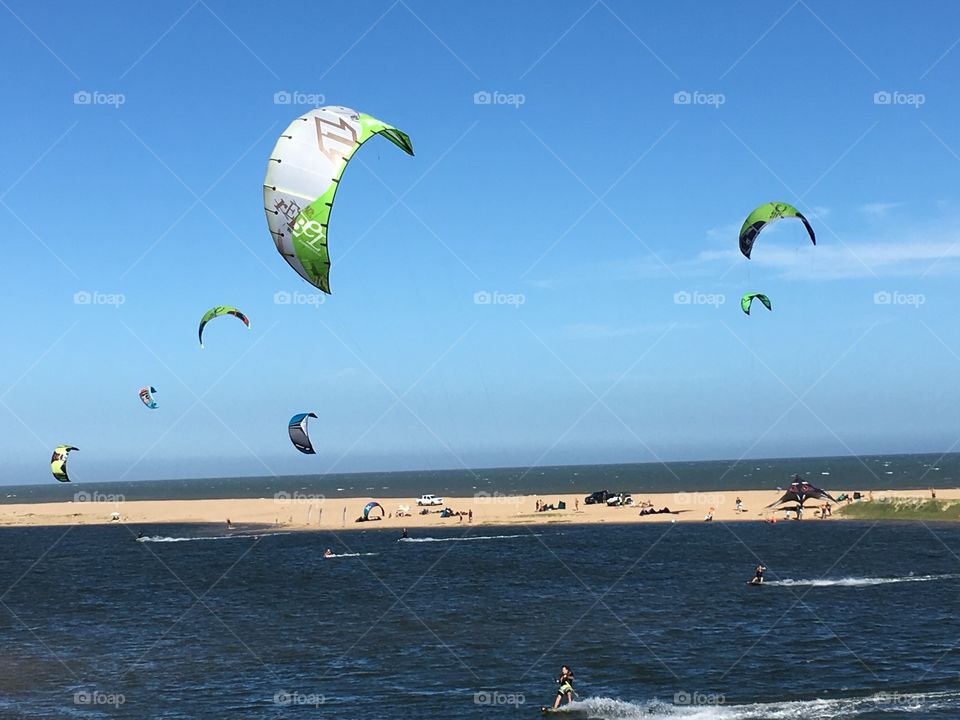 Kitesurfing