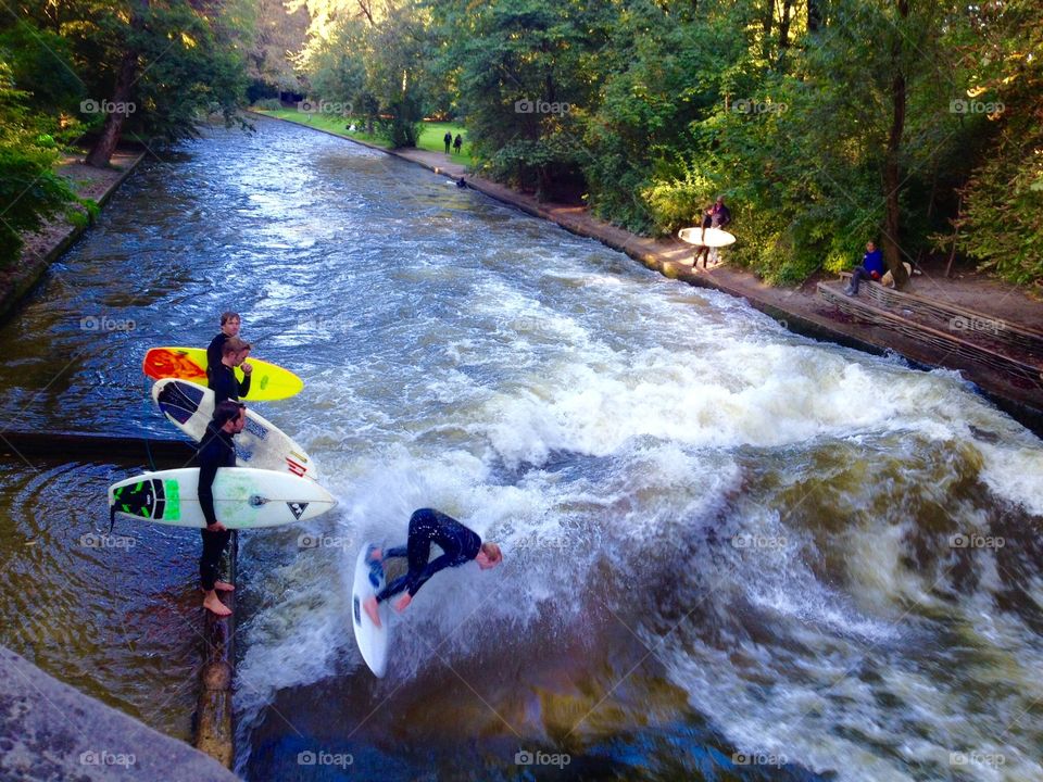 River Surfing in Berlin 