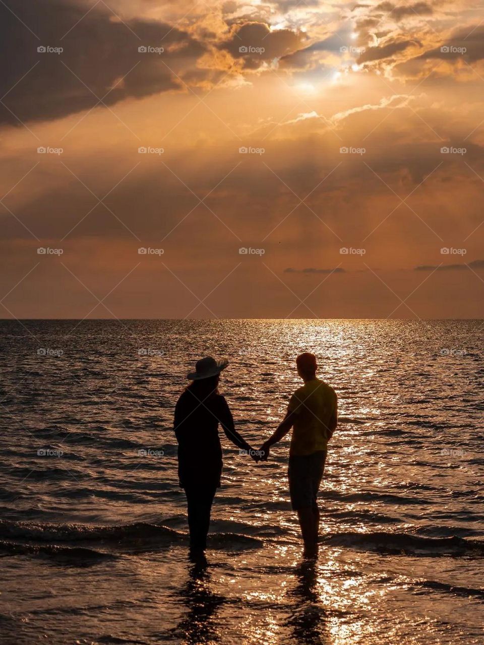 Finding stillness and peace, with love at the beach