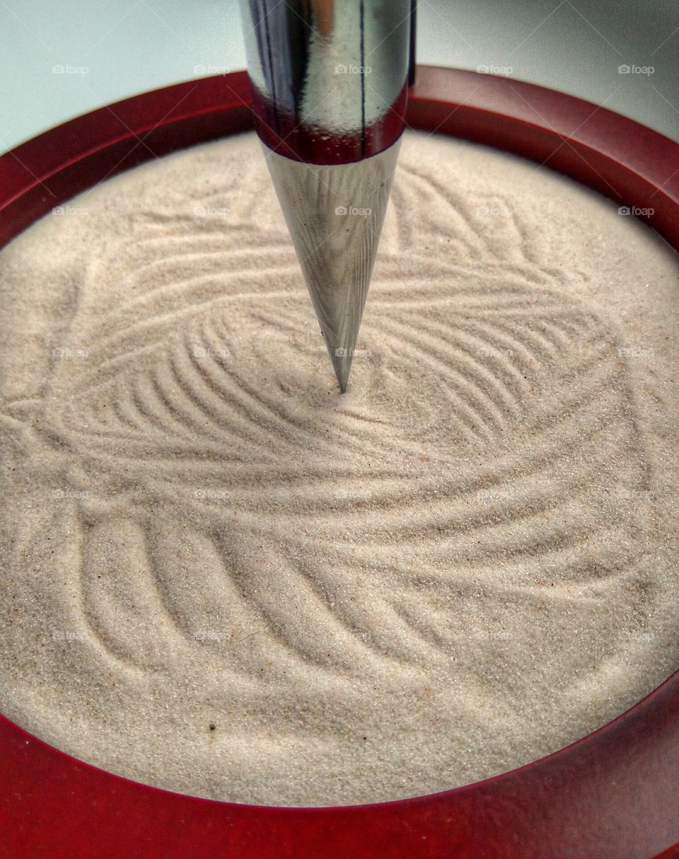 Pendulum on the sand