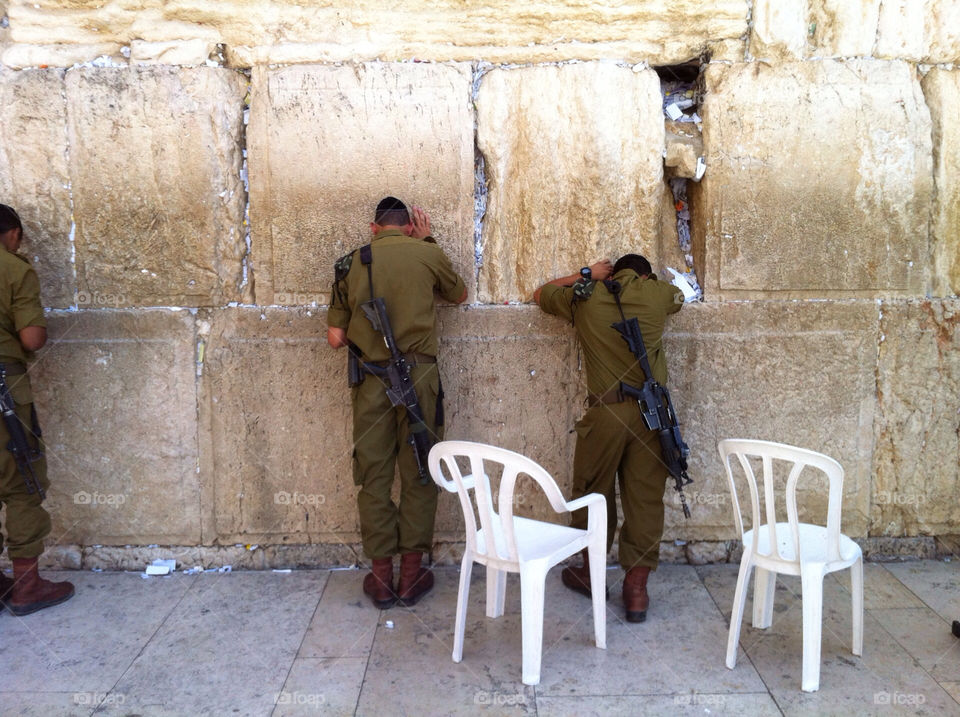 wall god soldier israel by marrozik