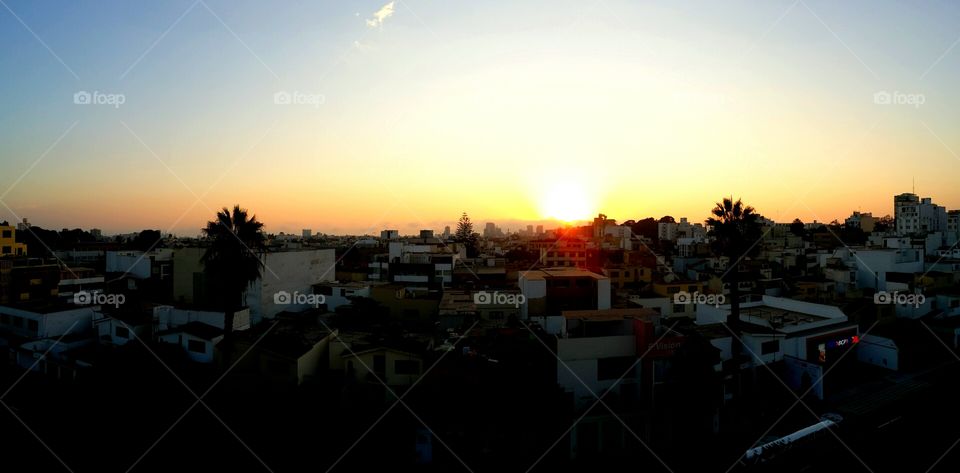 Cloudy Sunset
Lima - Peru