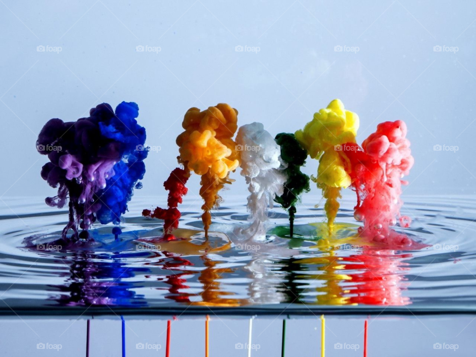 Rainbow , smoke in water 🌈