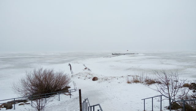 Frozen pier