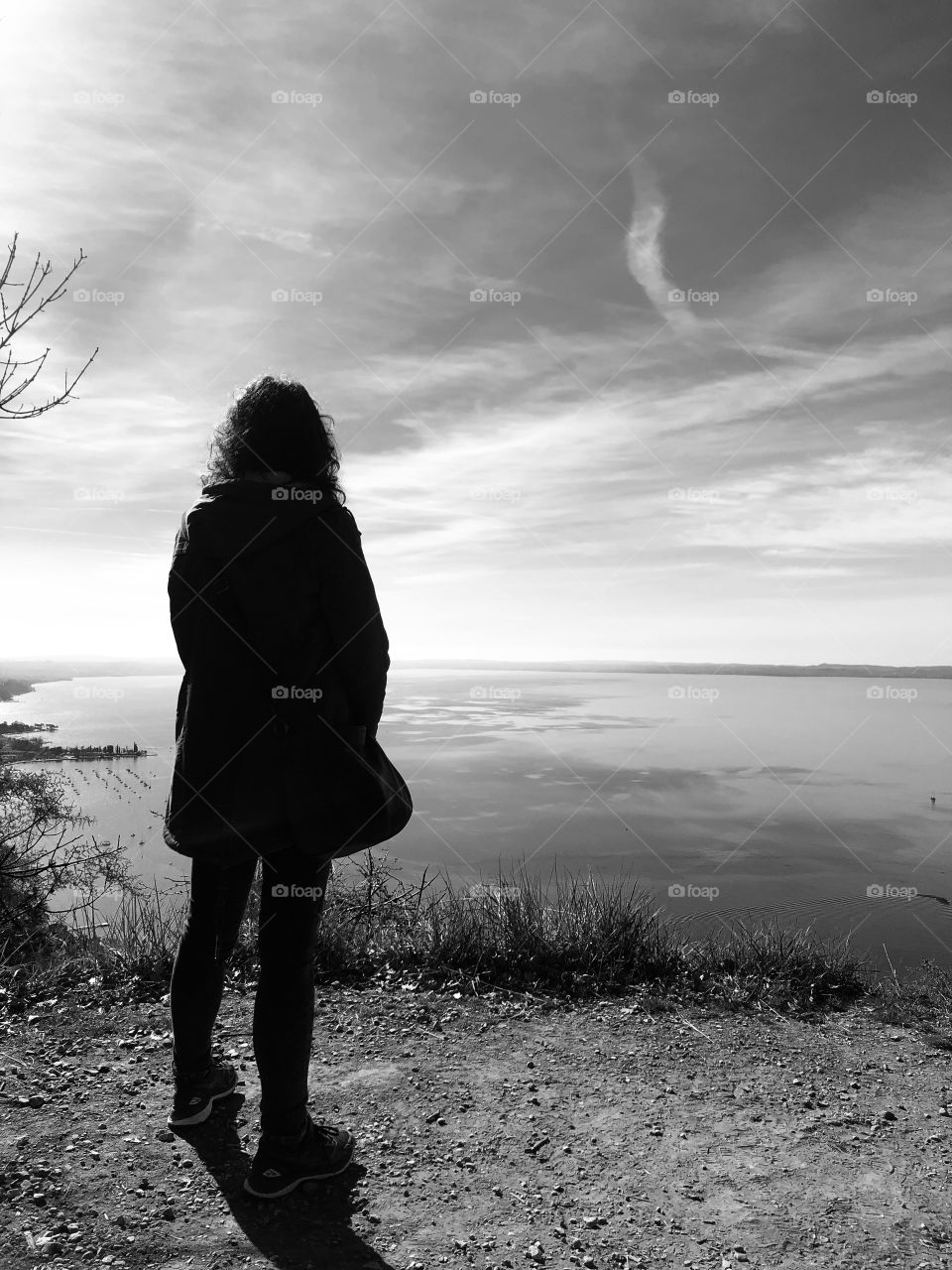 Garda Lake-Italy-thinking