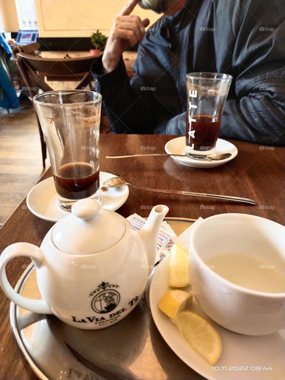 Fresh tea and coffee