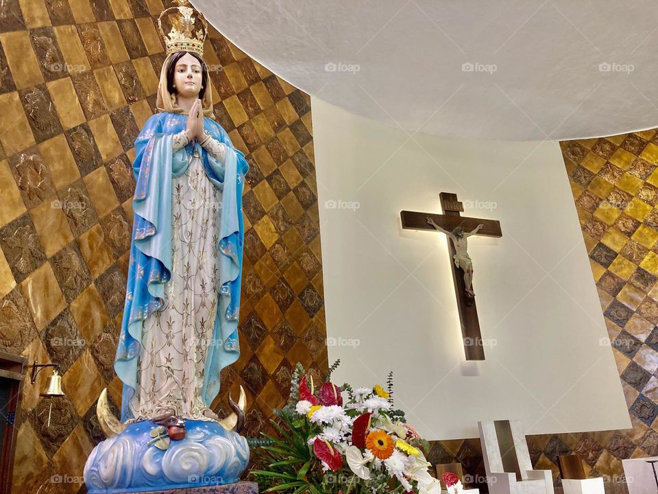 🙏 🇪🇸 Oh Maria, ruega por nosotros que recurrimos a ti.  Amén.  🇧🇷 Ó Maria, Nossa Senhora, rogai por nós que recorremos a vós. Amém. / 🇺🇸 O Mary, pray for us that we turn to you.  Amen. / 🇮🇹 O Madonna, prega per noi che ci rivolgiamo a te. Amen. 