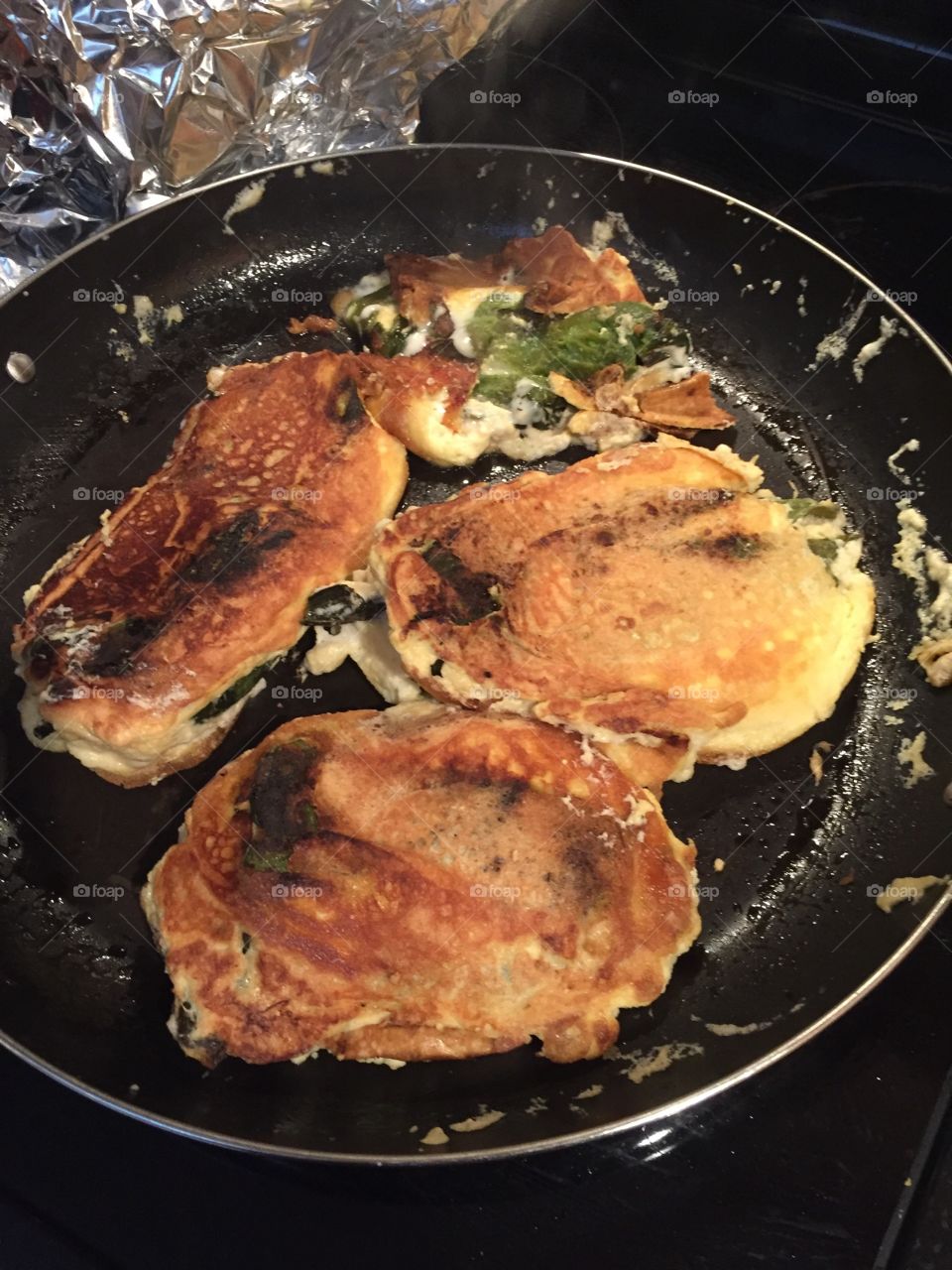 Chile rellenos in pan.
