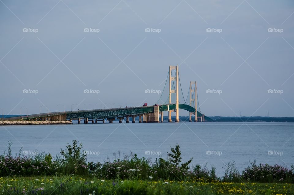 Mackinac bridge connecting lower and upper Michigan