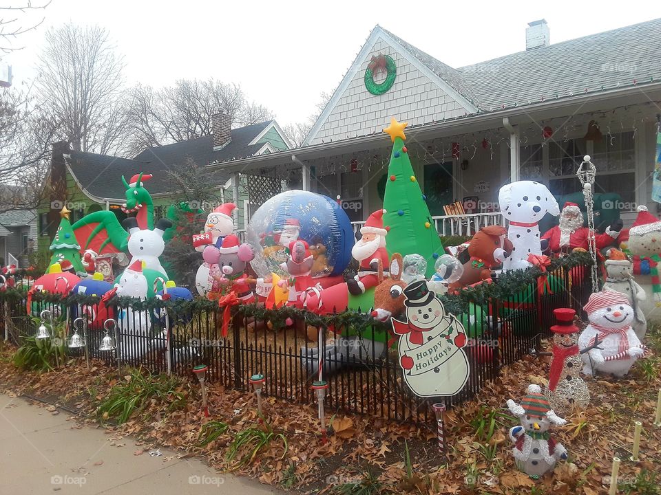 Outdoor Christmas Decorations Inflatables In Yard
