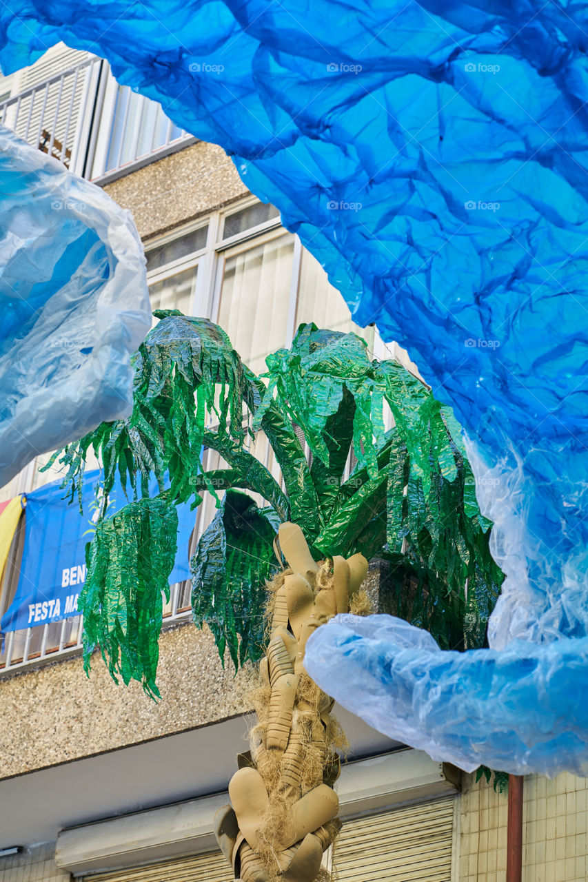 Ready for Fiestas de Gracia. Streets Decoration